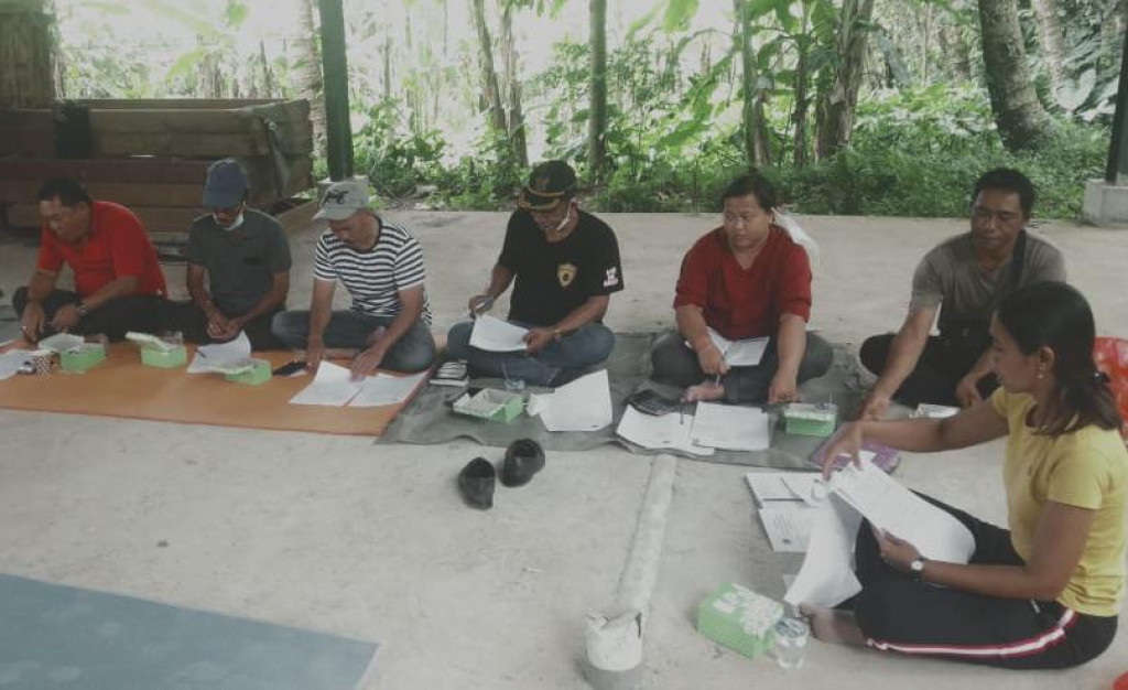 Rapat Pertanggung Jawaban Pengelolaan TPST 3R  Desa Petang